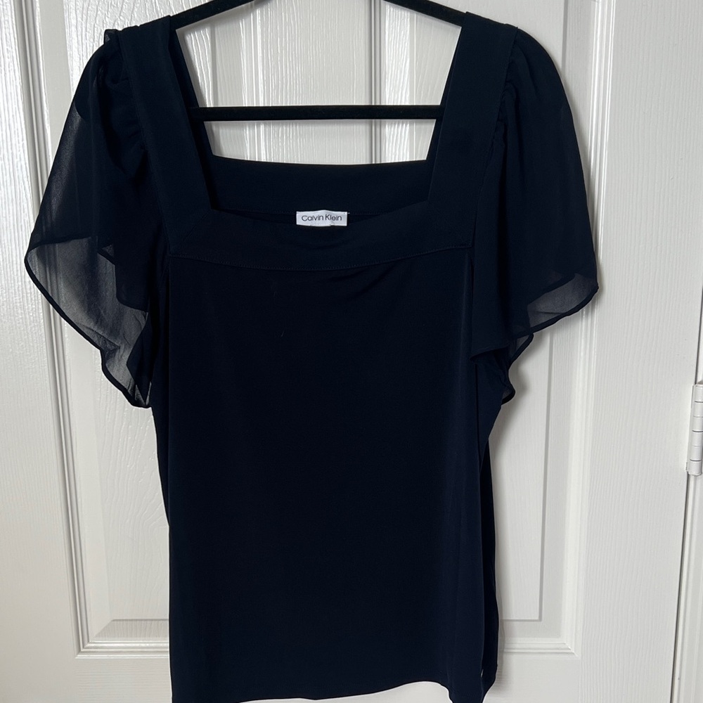 Calvin Klein Women's Black Flutter Sleeve Blouse